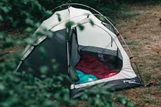 Sac de couchage voyage : léger et compact pour les backpackers